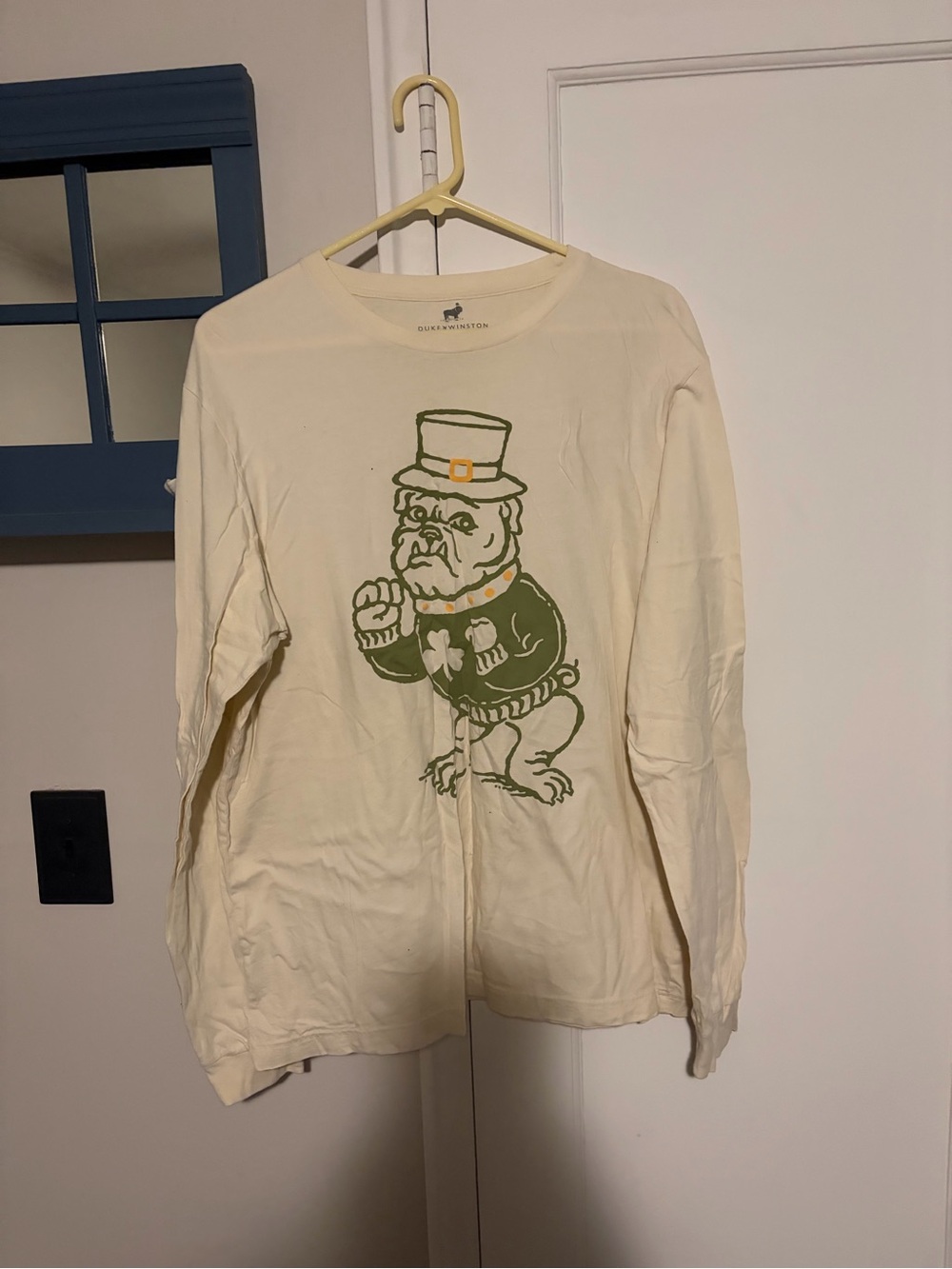 Cream Long-Sleeve Graphic Men’s Shirt with Green Bulldog Print